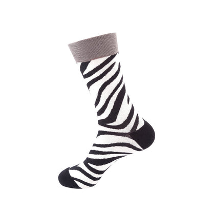 Whimsical Cotton Skate Socks: A Funky Fusion of European and American Vibes