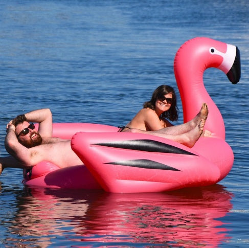 Eco-Friendly Inflatable Flamingo Pool Float with Cup Holder and Rope Buckle, 190CM