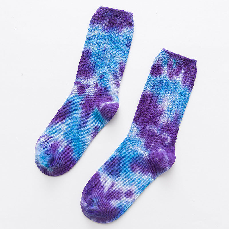 Whimsical Cotton Skate Socks: A Funky Fusion of European and American Vibes