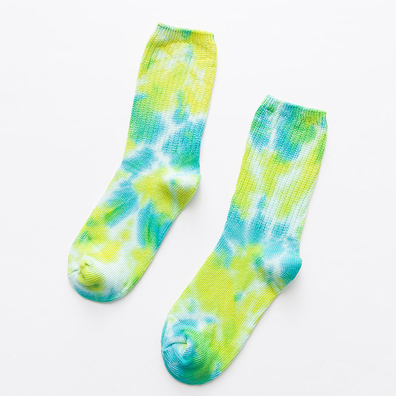 Whimsical Cotton Skate Socks: A Funky Fusion of European and American Vibes