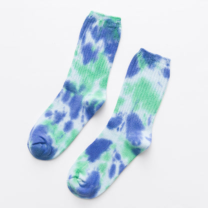 Whimsical Cotton Skate Socks: A Funky Fusion of European and American Vibes